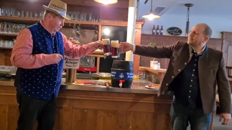 Mehr über den Artikel erfahren Bockbieranstich – Prost auf die Starkbierzeit!