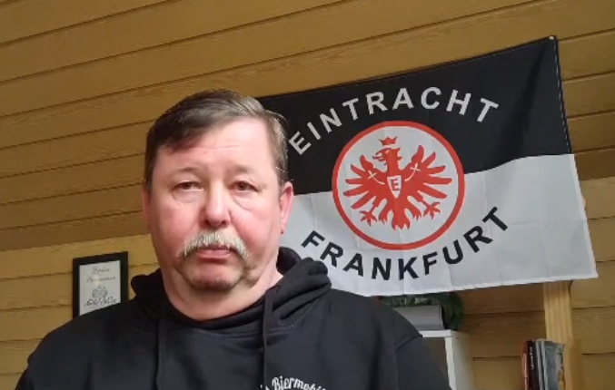 Mehr über den Artikel erfahren Füllt eure Biervorräte für das Bundesliga-Topspiel